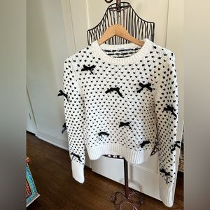 Zara Chunky Knit Sweater with Bows size M